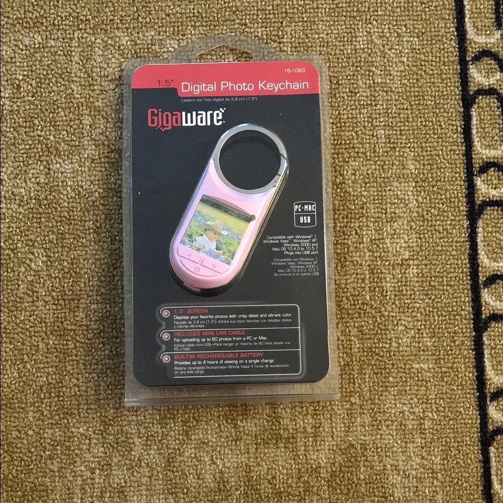 Pink Digital Photo Keychain - Compact USB Photo Viewer